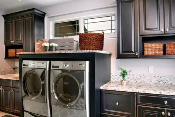 Cabinetland of Springfield, Inc. - past projects, laundry room remodel - Springfield, IL